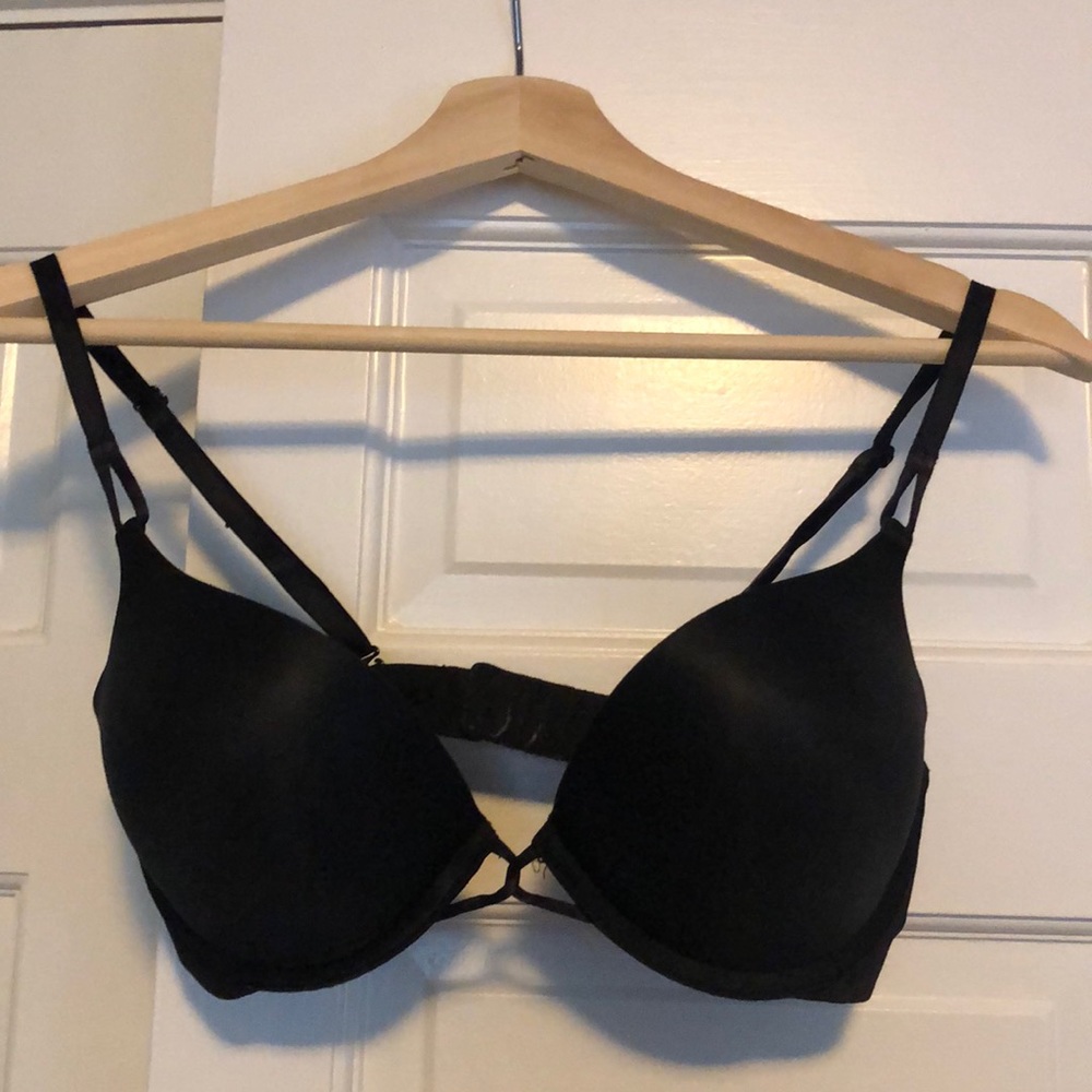 victoria secret black bombshell plunge bra